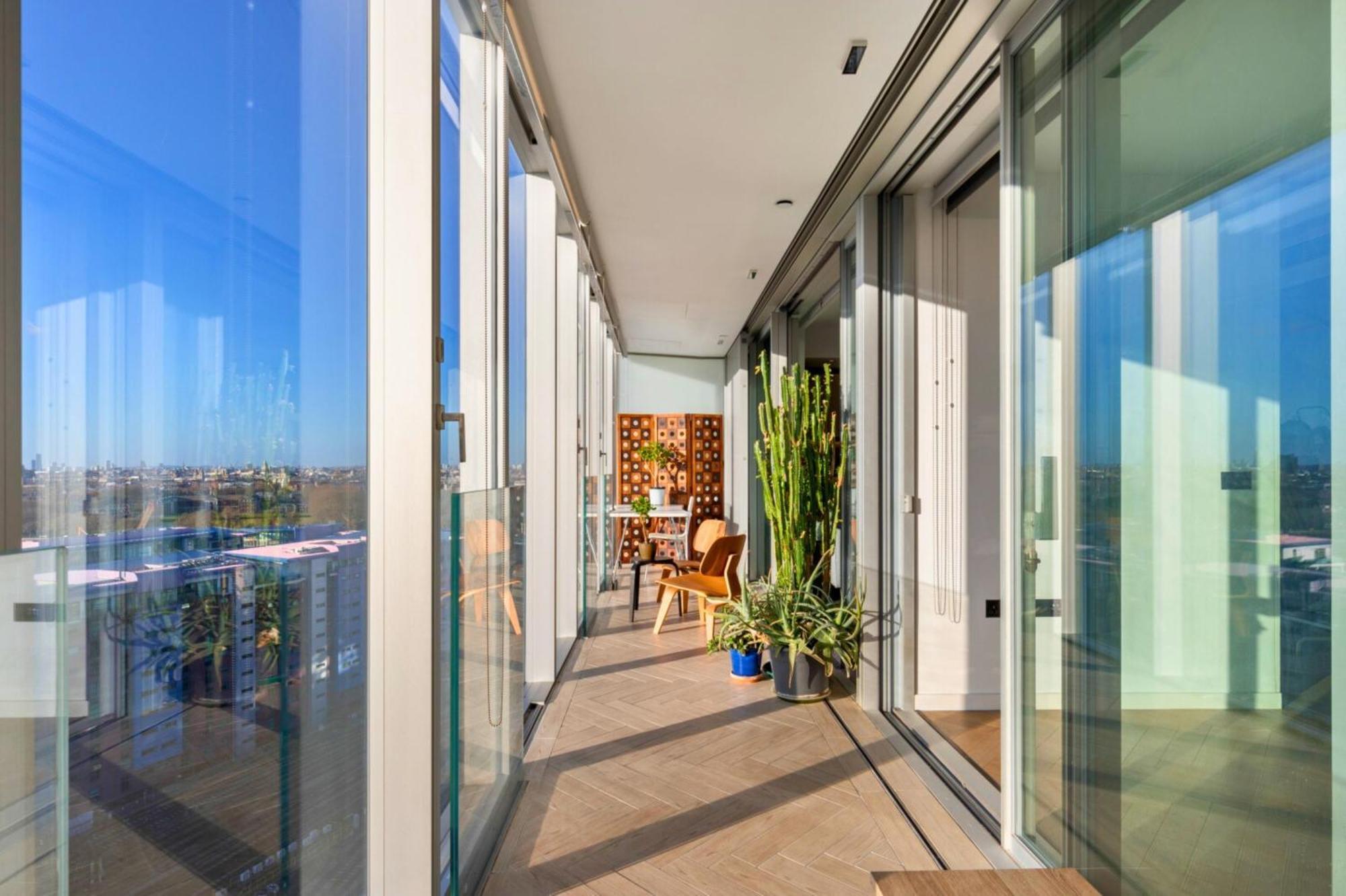 Battersea Power Station - Winter Garden Balcony & 1gb Wifi - Luxurylondonstays Apartamento