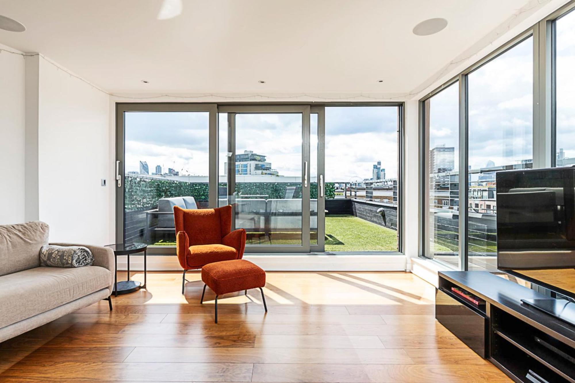 Modern Haven With Terrace View & Urban Charm Appartement *