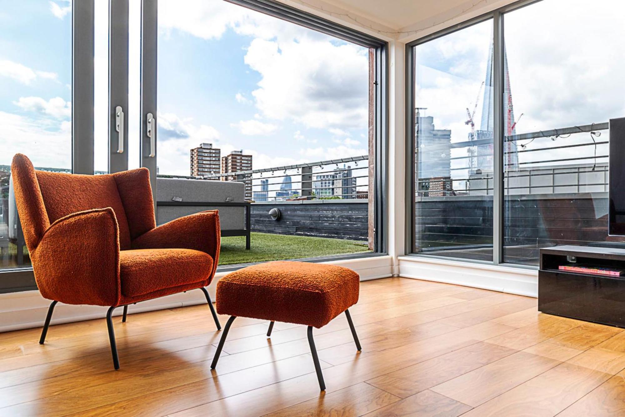Modern Haven With Terrace View & Urban Charm Appartement *