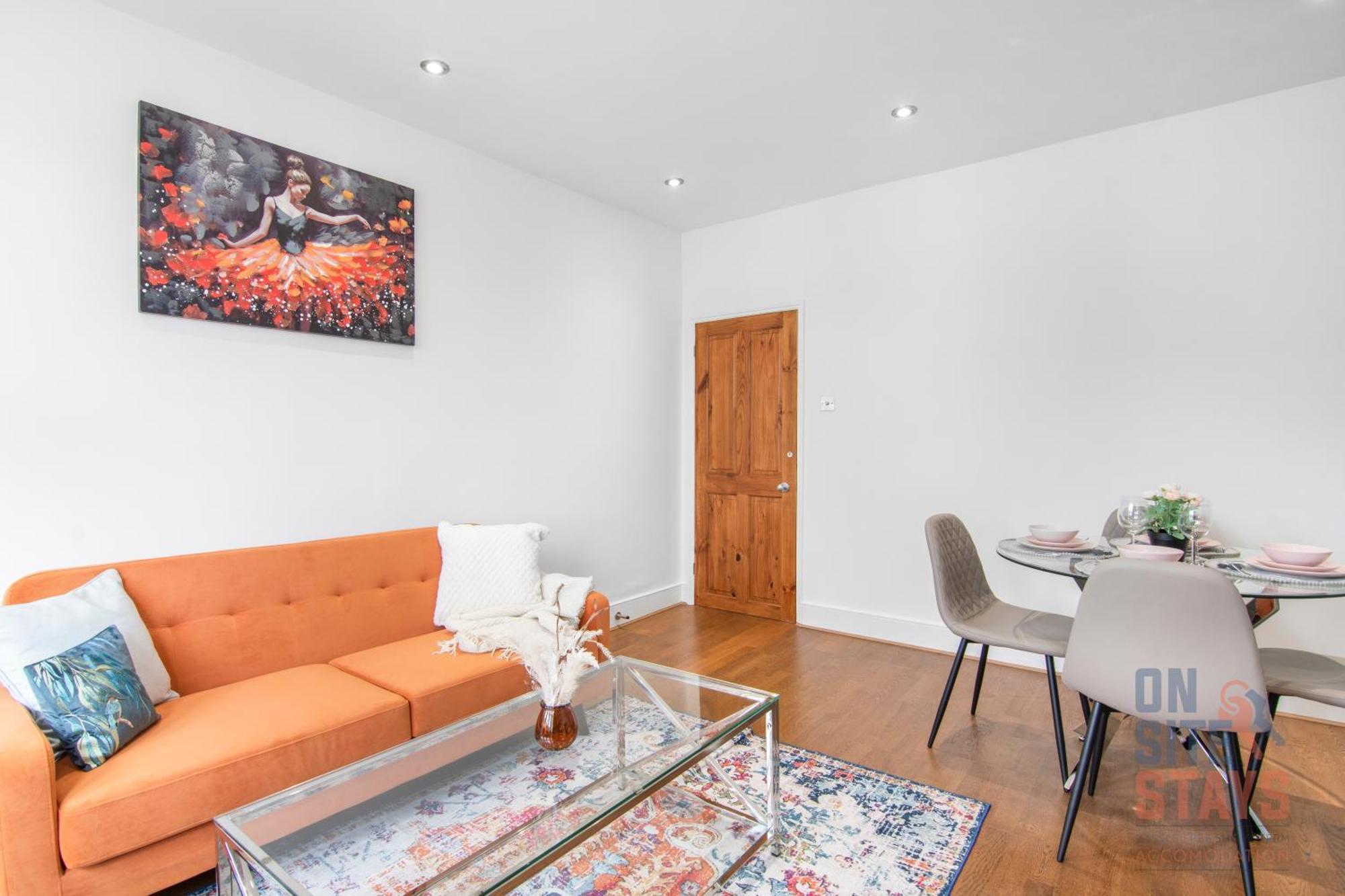 Apartamento Onsitestays - Bright Spacious 2-br, Wifi And Lots Of Street Parking Londres