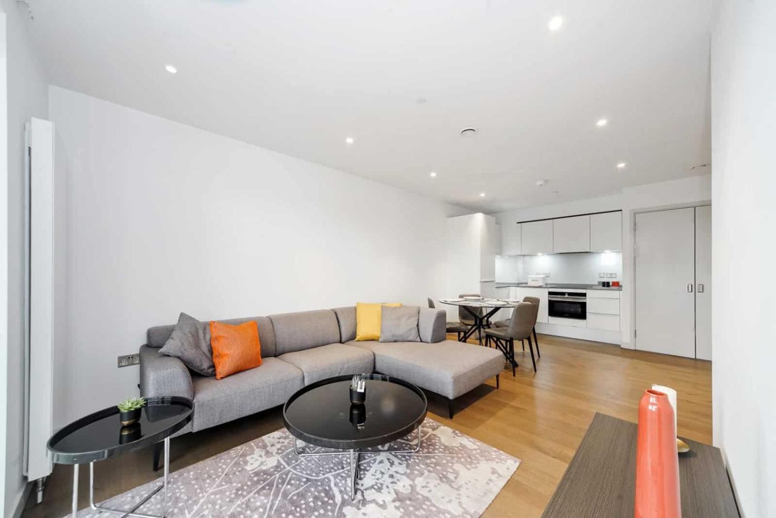 Wonderful Luxury 2br Oasis In Enctre Londres
