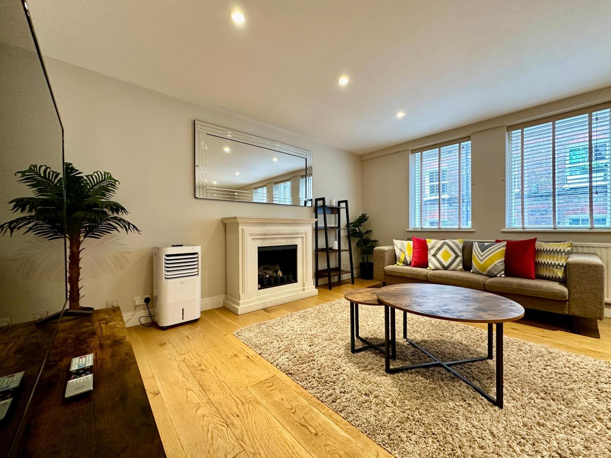 Apartamento Kensington 2Bed Stucco Bright Large High Ceilings - Luxurylondonstays
