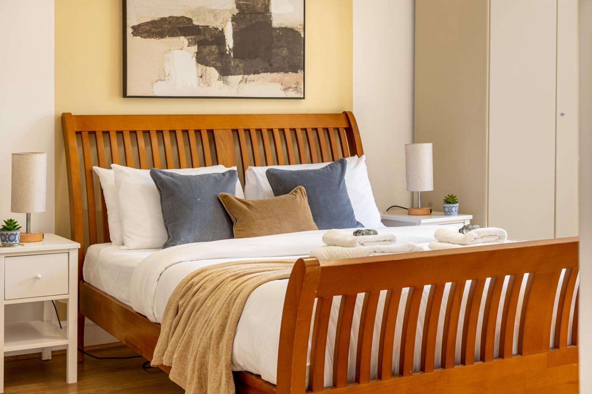 Expansive 2br Flat, Holloway Road Apartamento *