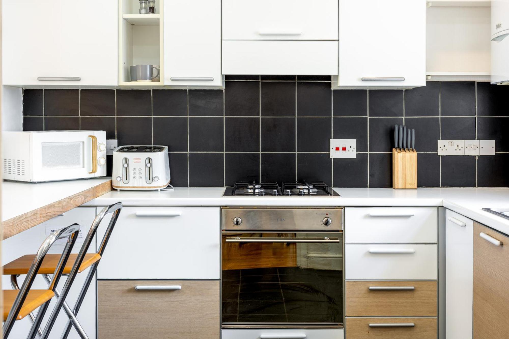Expansive 2br Flat, Holloway Road Londres