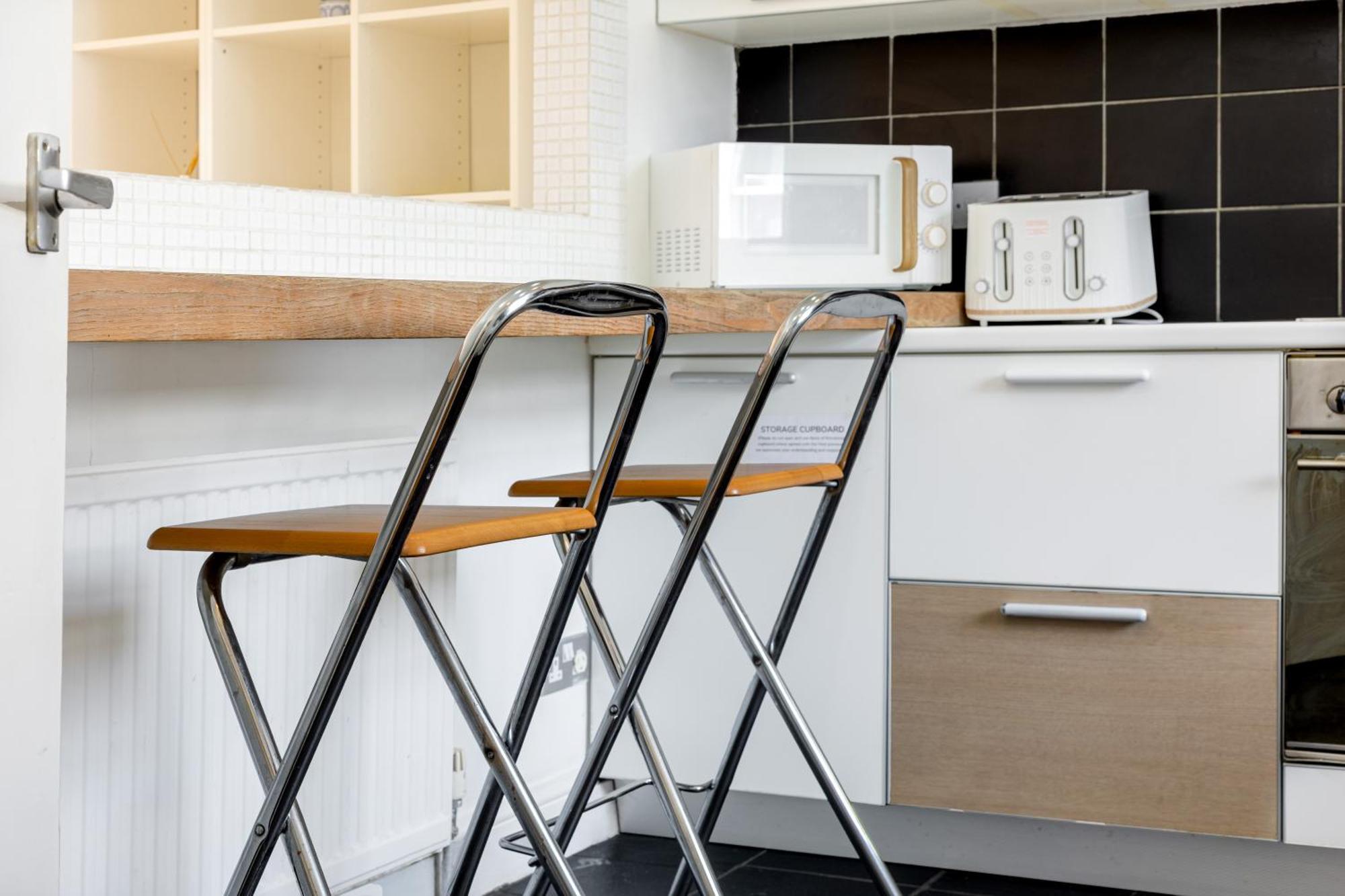 Expansive 2br Flat, Holloway Road Londres