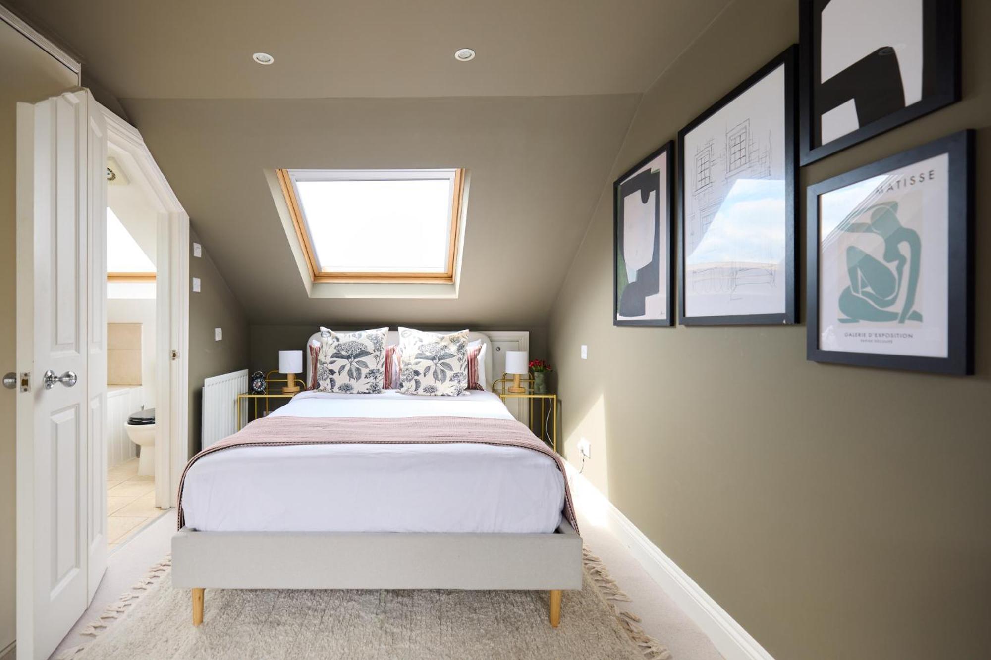 Apartment The Fulham Arms - Elegant 3bdr Flat With Terrace London