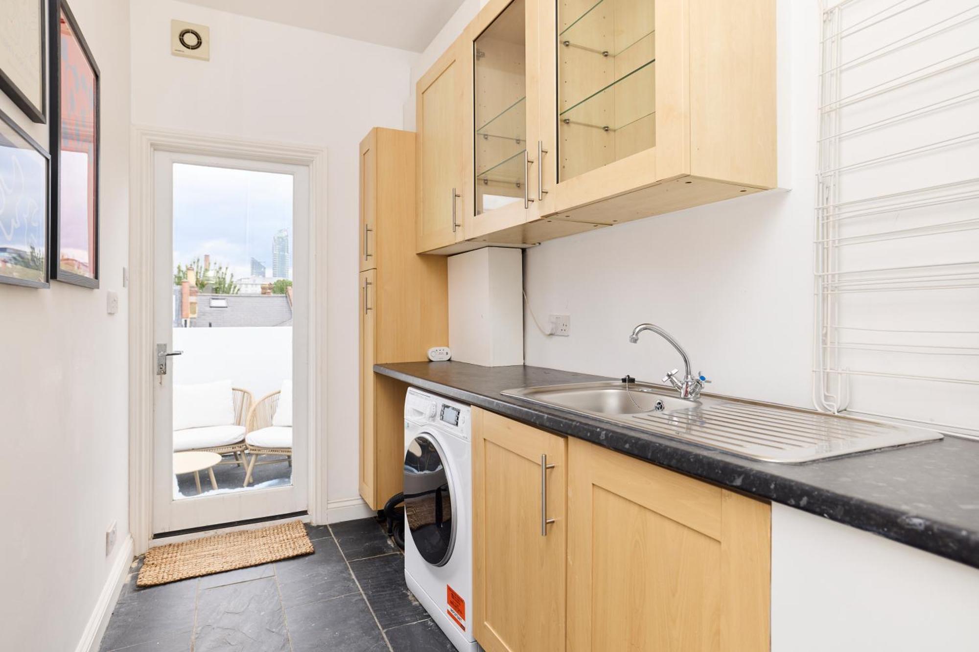 The Fulham Arms - Elegant 3bdr Flat With Terrace * London
