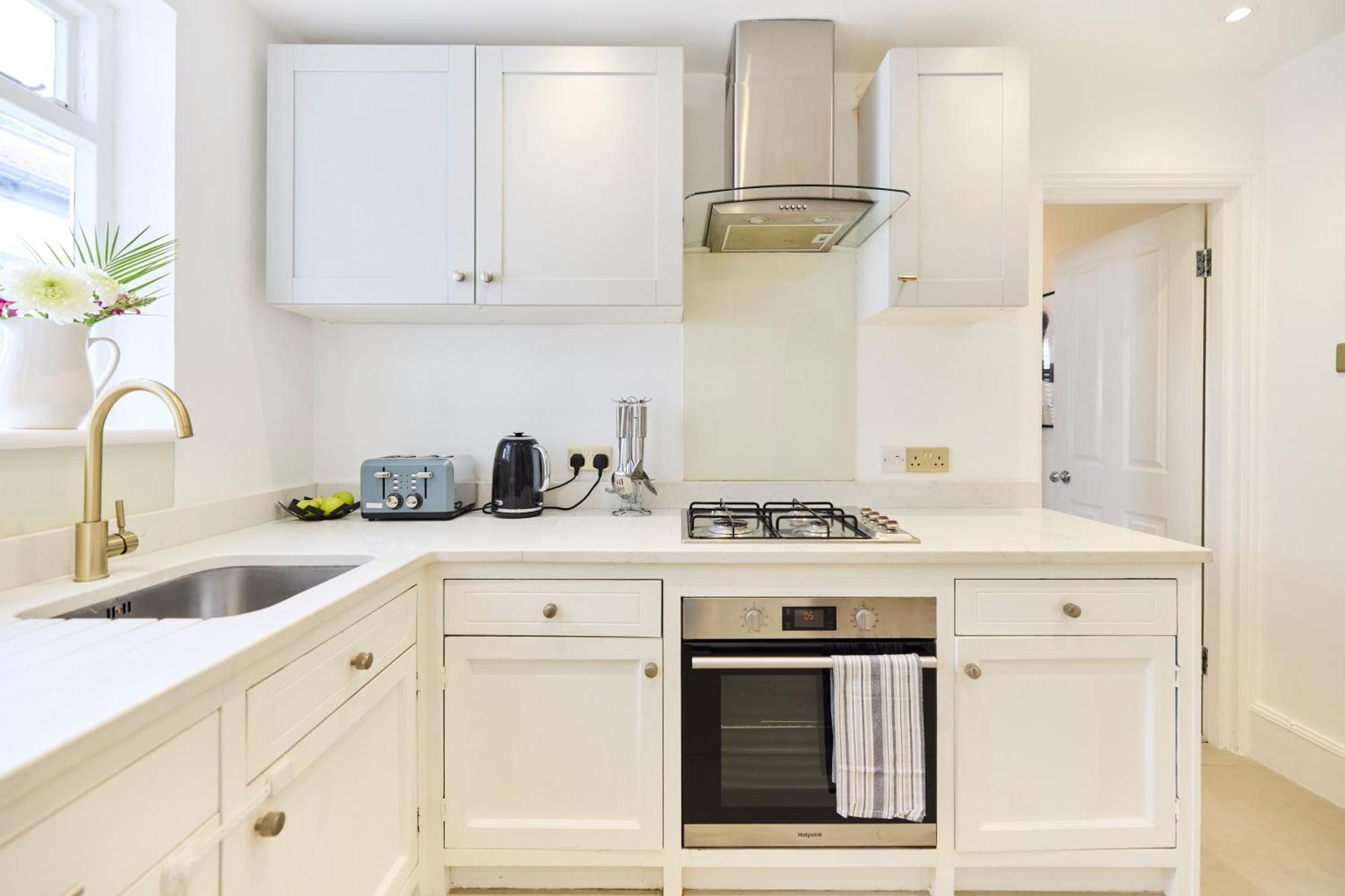 The Fulham Arms - Elegant 3bdr Flat With Terrace *