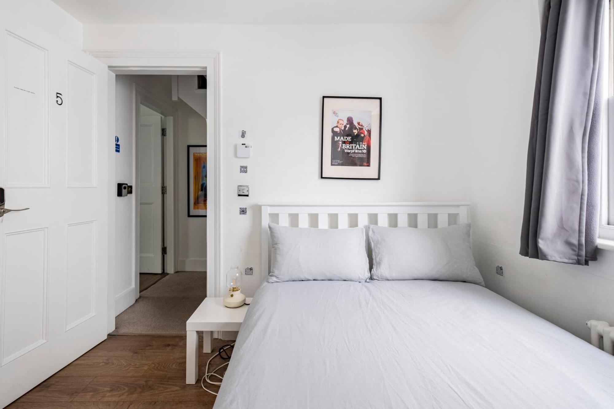 195vbr With Private Bathrooms, Shared Kitchen Apartment *