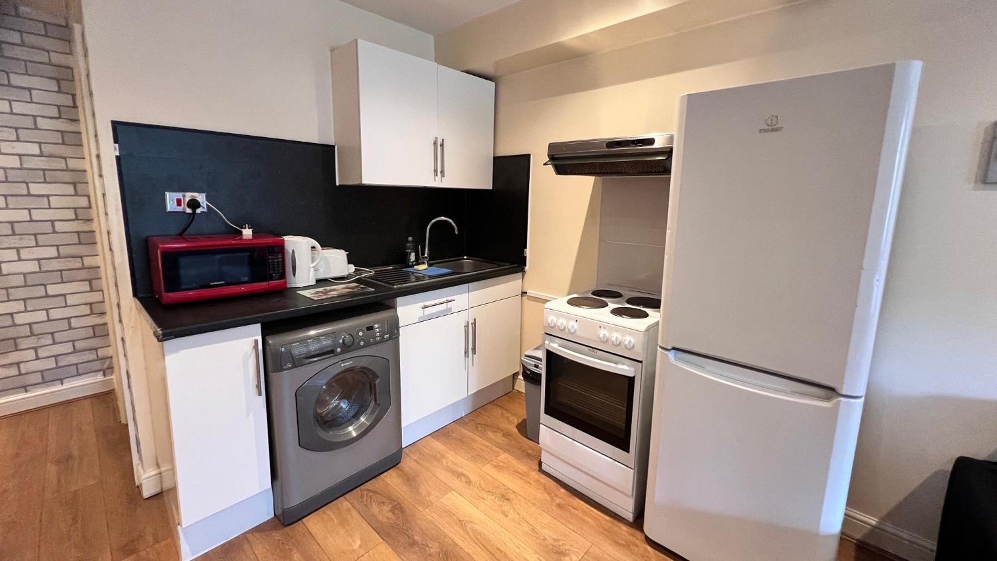 Cosy - Finchley Road Londres