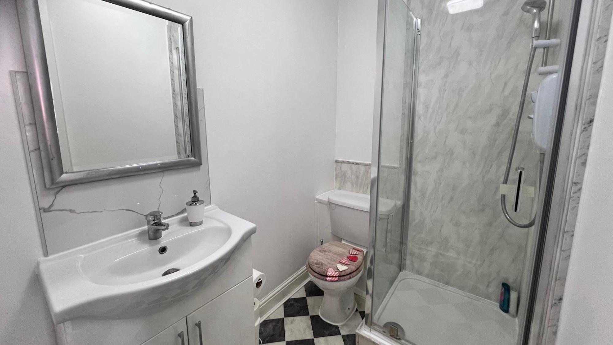 Apartamento Lovely On Finchley Road