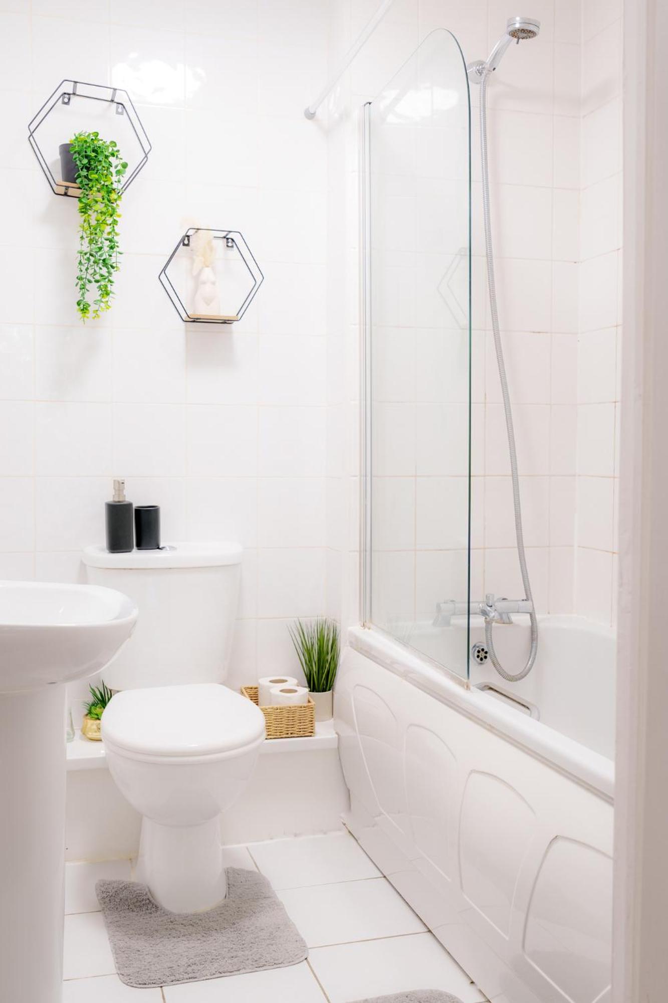 Spacious 2bd 2baths In Londres