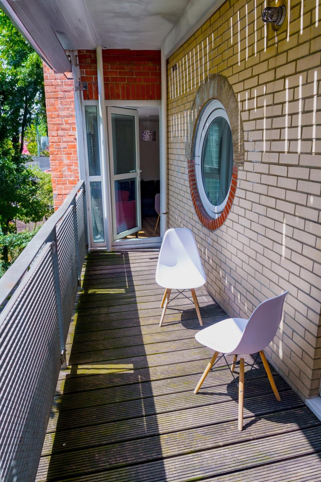 Appartement Spacious 2bd 2baths In *