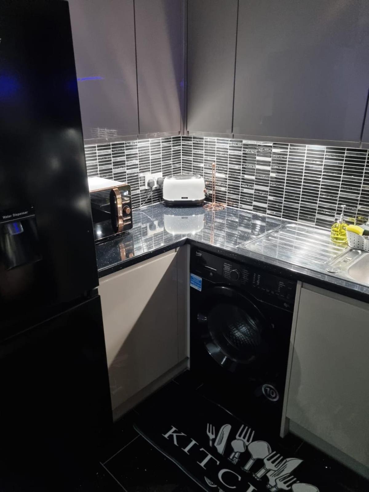 Stylish & Free Parking Apartamento