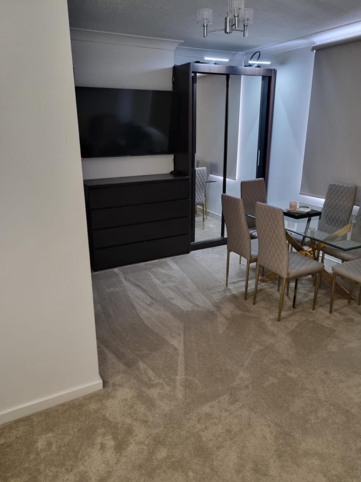 Apartamento Stylish & Free Parking Londres