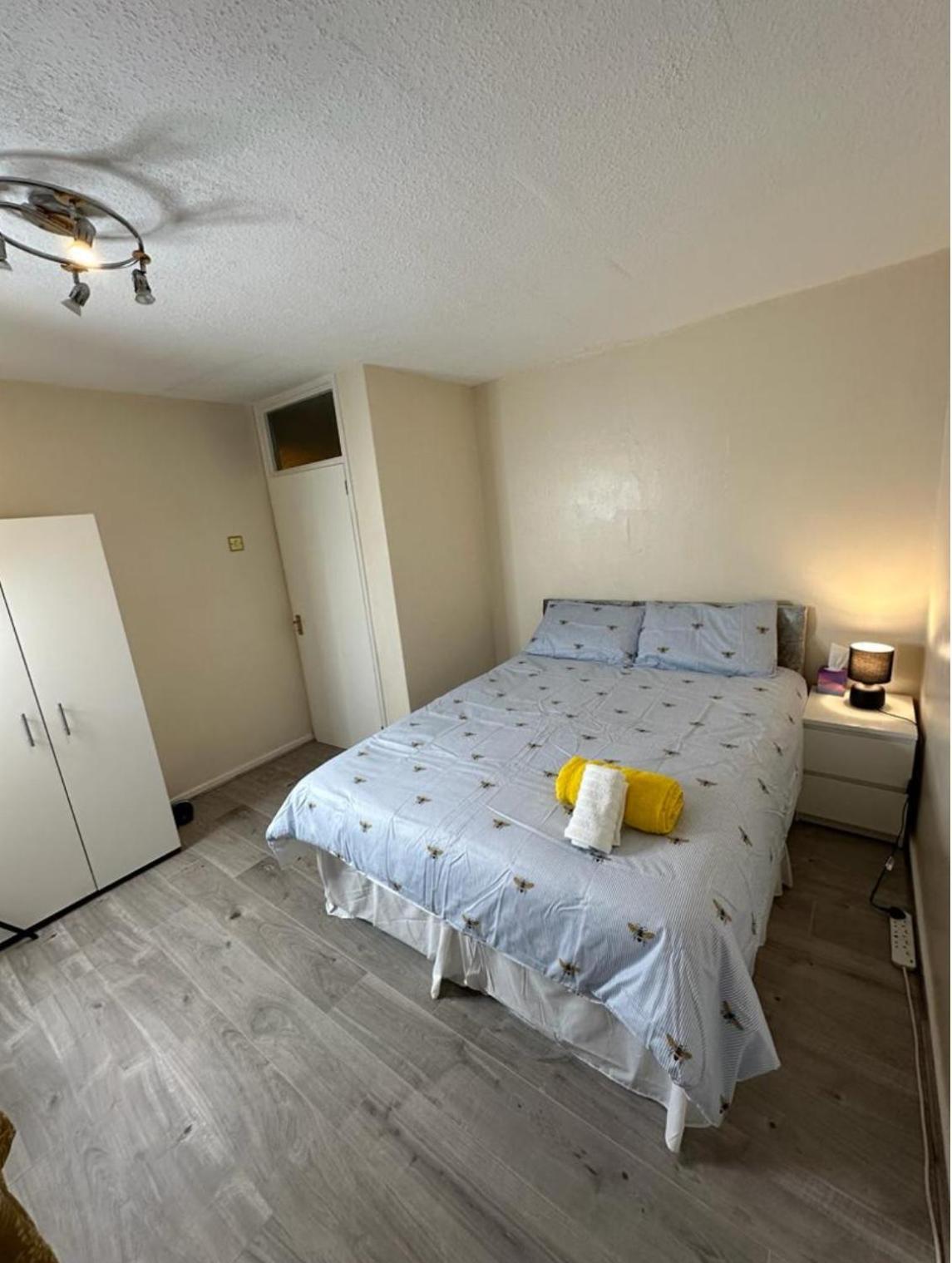 Kim33 Two Bedroom *