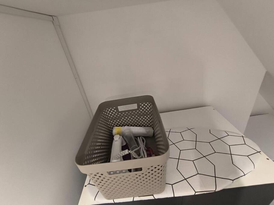 Appartement Style Room, Near Tooting Broadway Station *