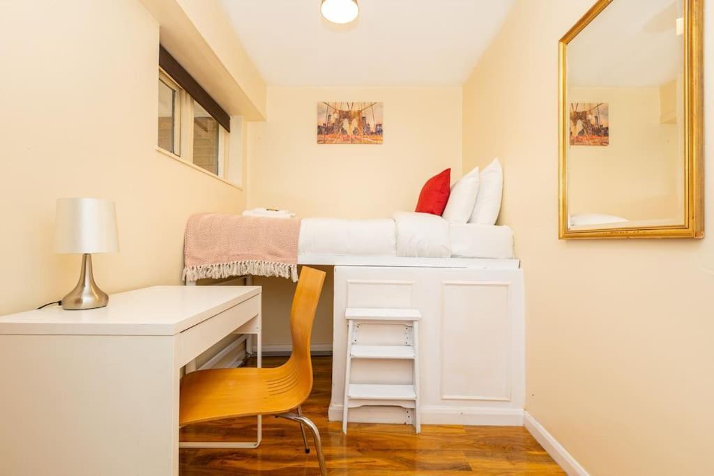 Appartement Spacious 4br With Large Balcony *