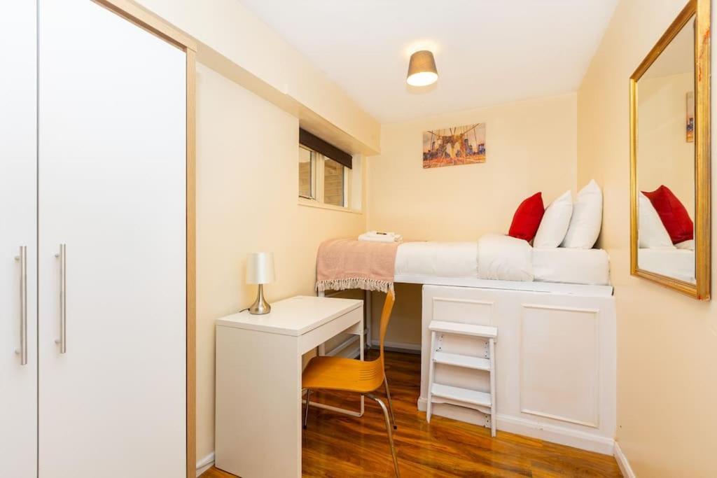 Appartement Spacious 4br With Large Balcony *