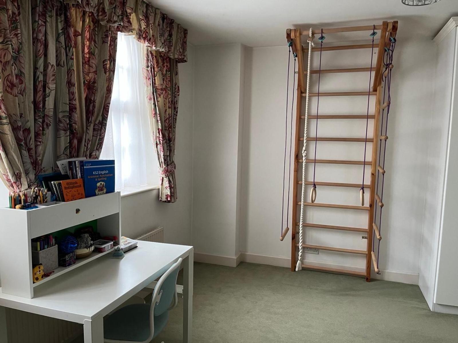 Beautiful 2 Bedroom London