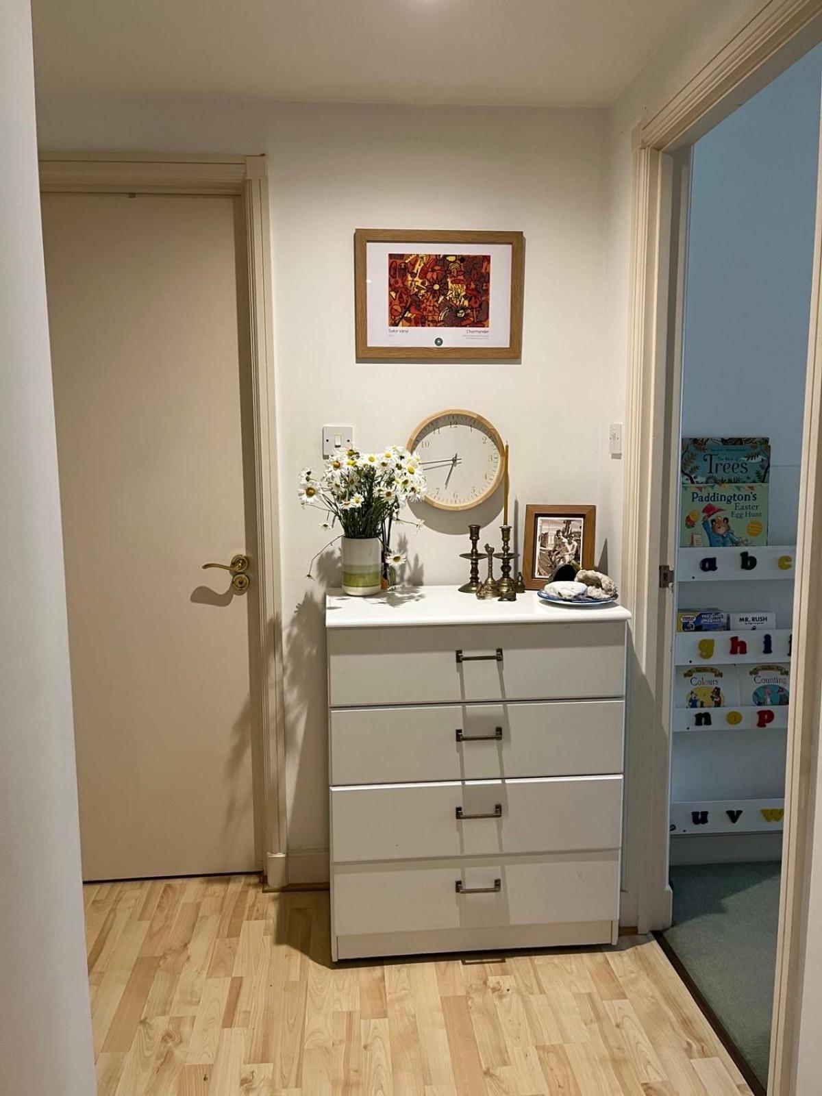 Apartment Beautiful 2 Bedroom *