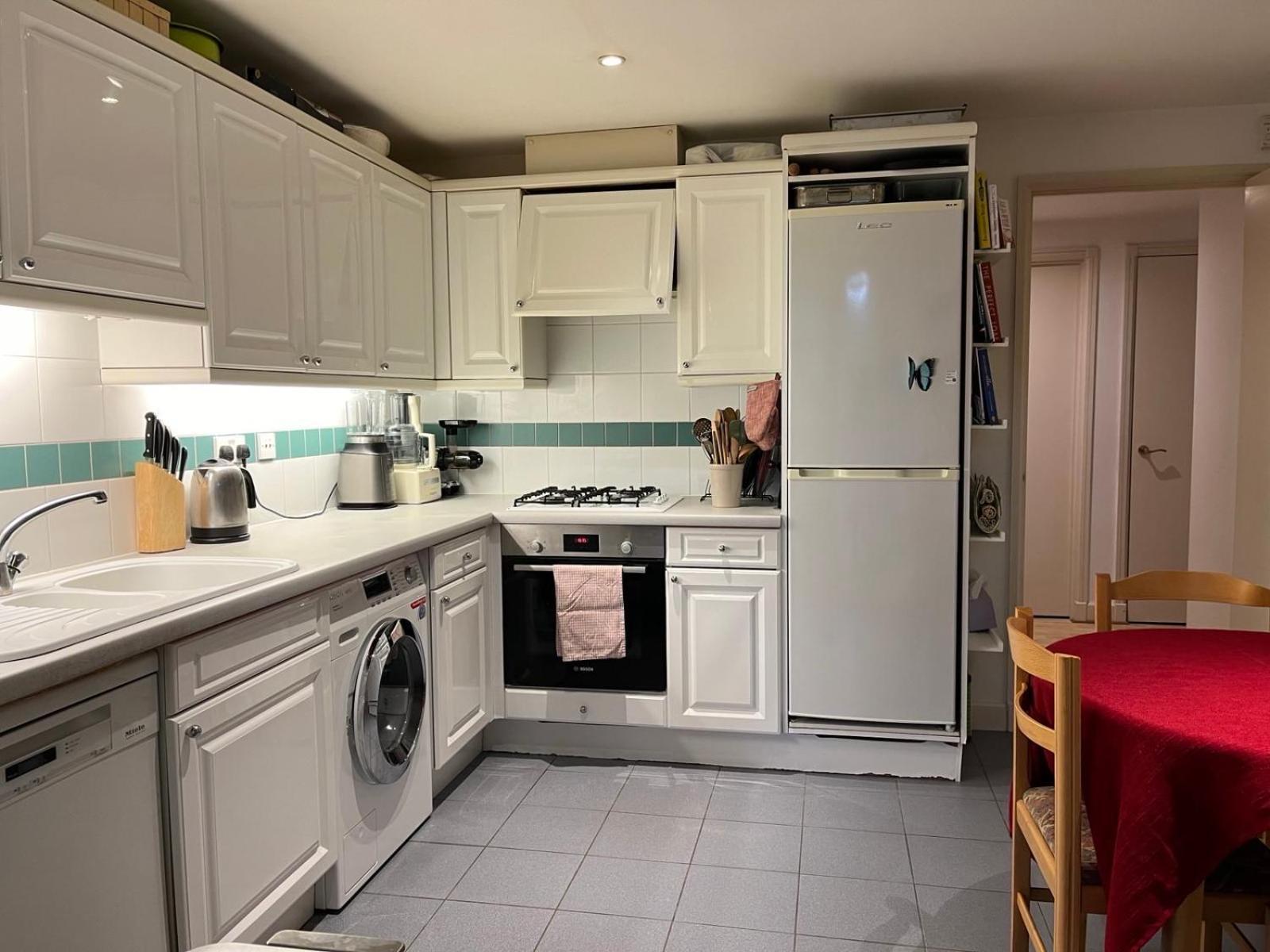 Beautiful 2 Bedroom Apartment London