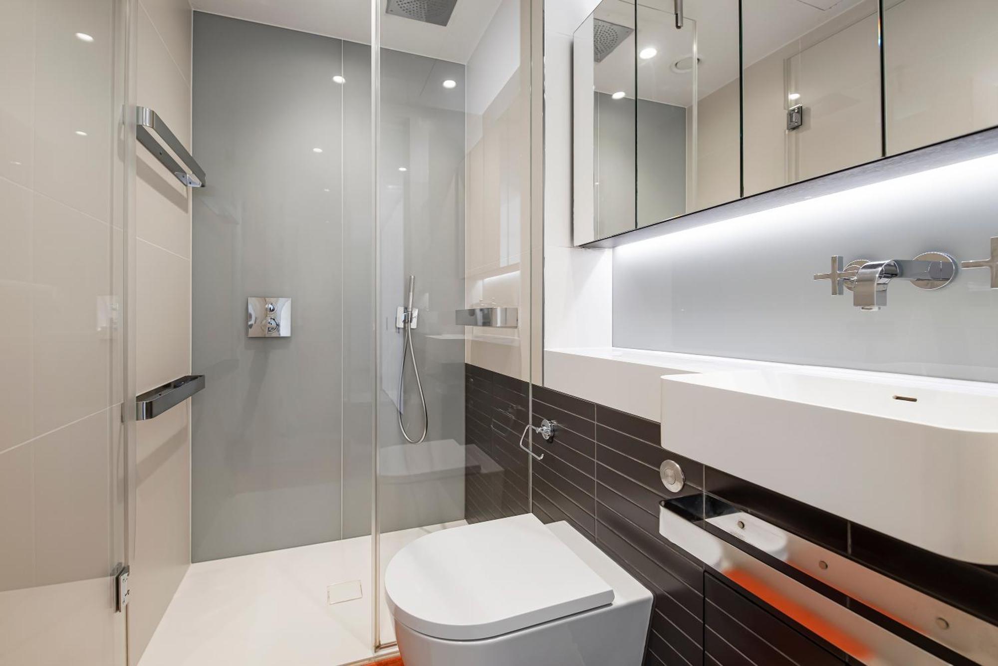 Modern 2 Bed Battersea Power Station * Londen