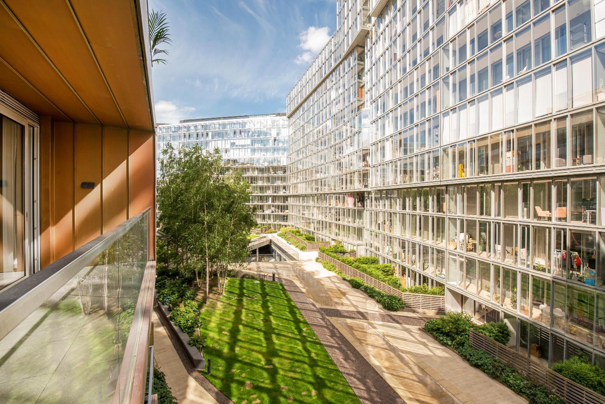 Modern 2 Bed Battersea Power Station Appartement *