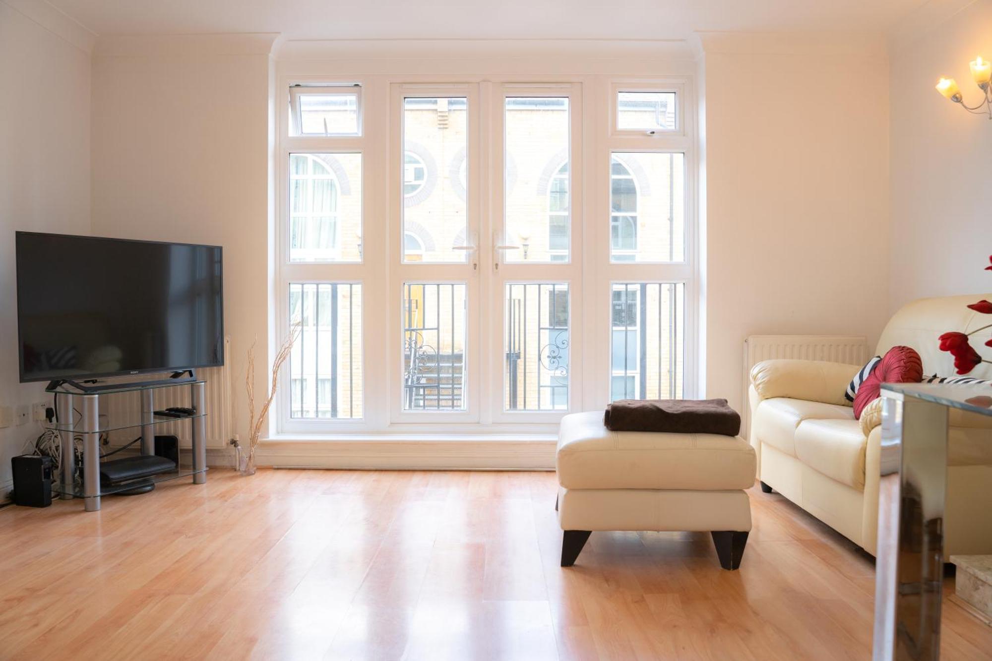 Modern Tower Bridge 2br House Londres
