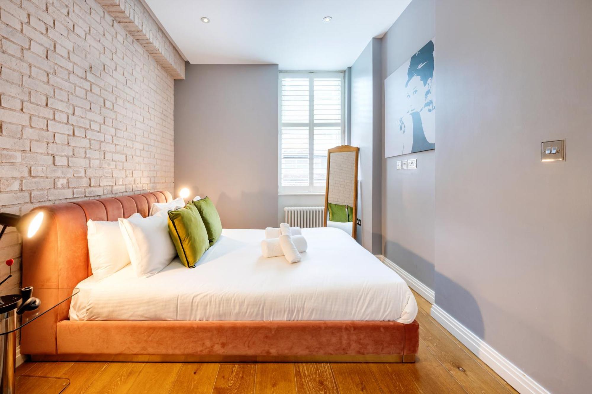 Welcome - Drury Lane *