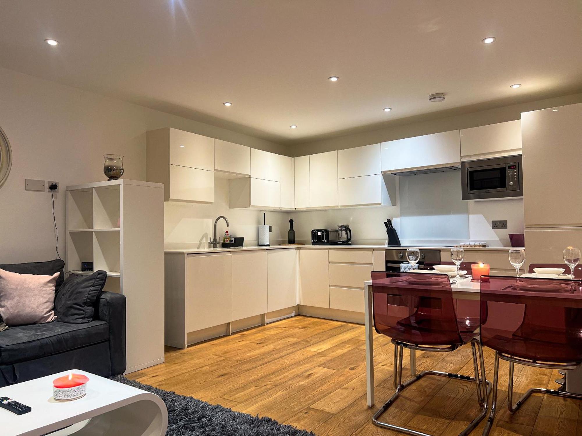 Omega Terrace, Luxury Modern Interior, Located Close To Alexandra Palace Londres