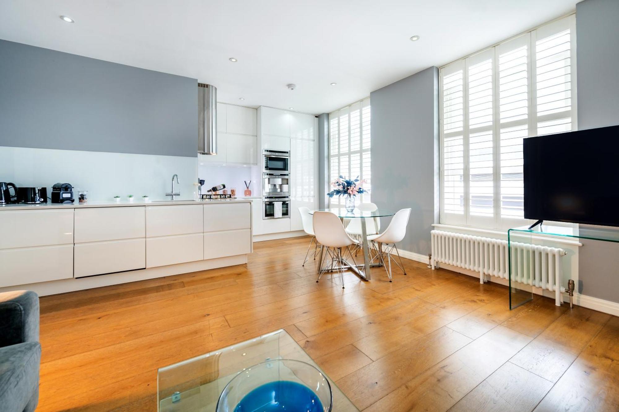 Welcome - Drury Lane *