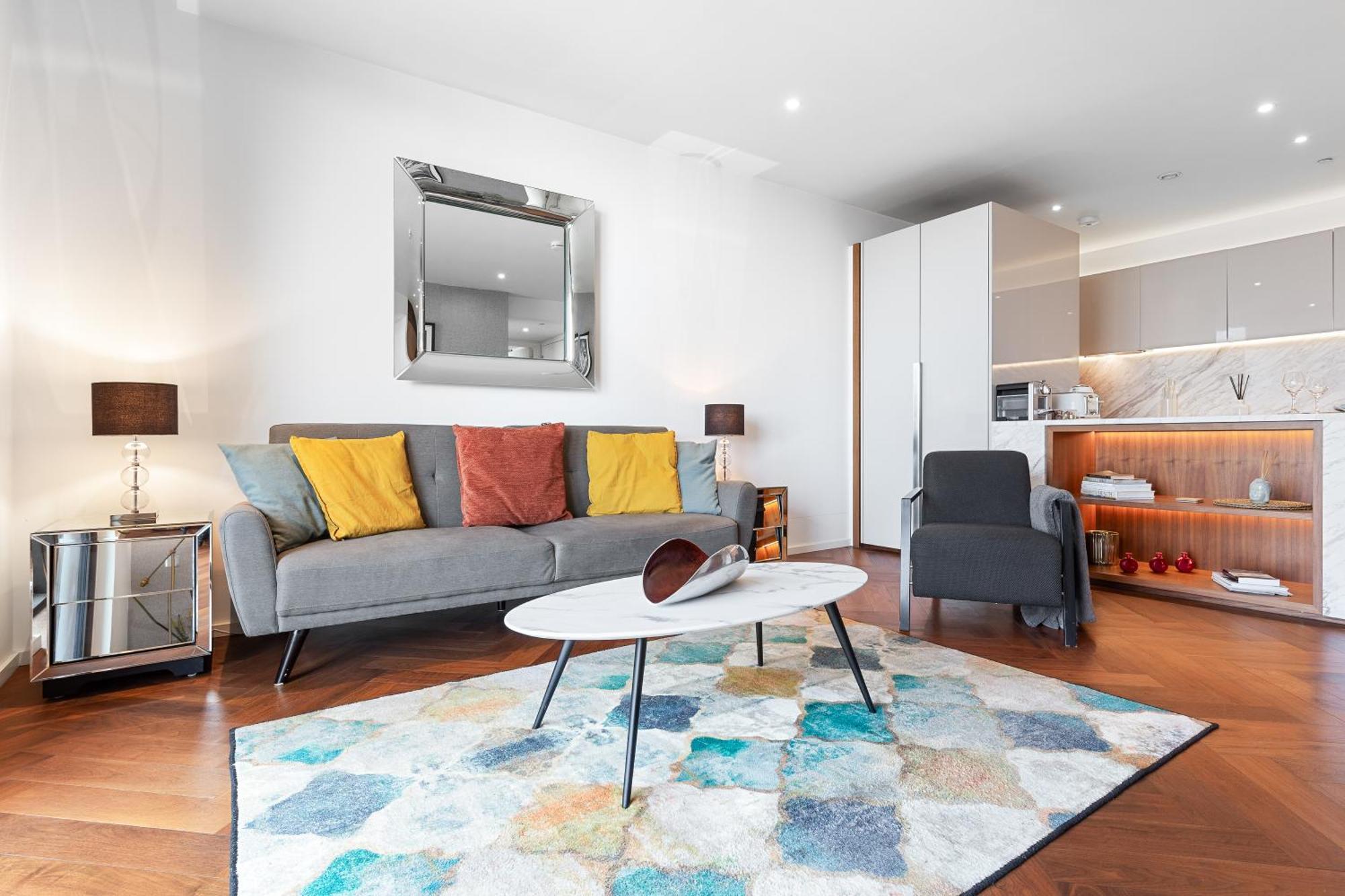 Spectacular Riverview Two Bedroom Luxury Designer Apartment-ac-parking-wifi-2 Bathrooms * Londres