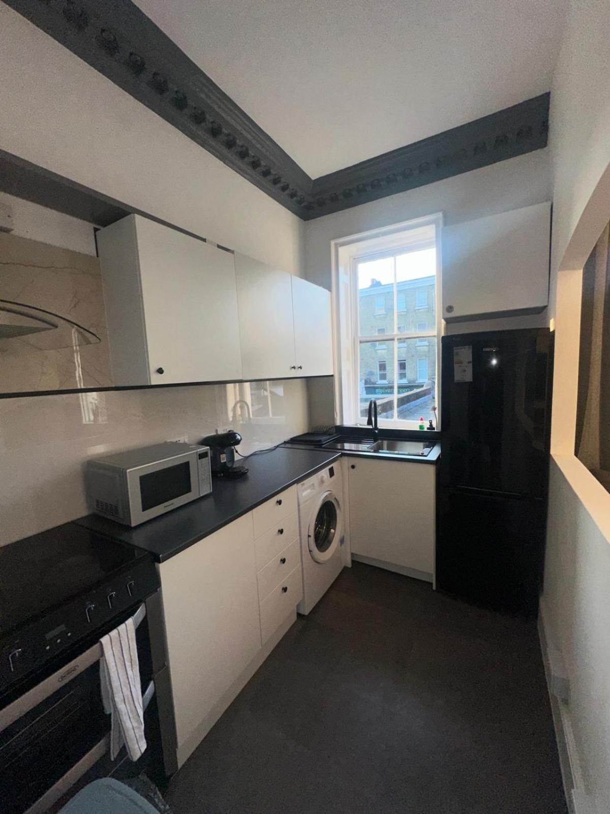 Apartamento First Floor One Bed In West *