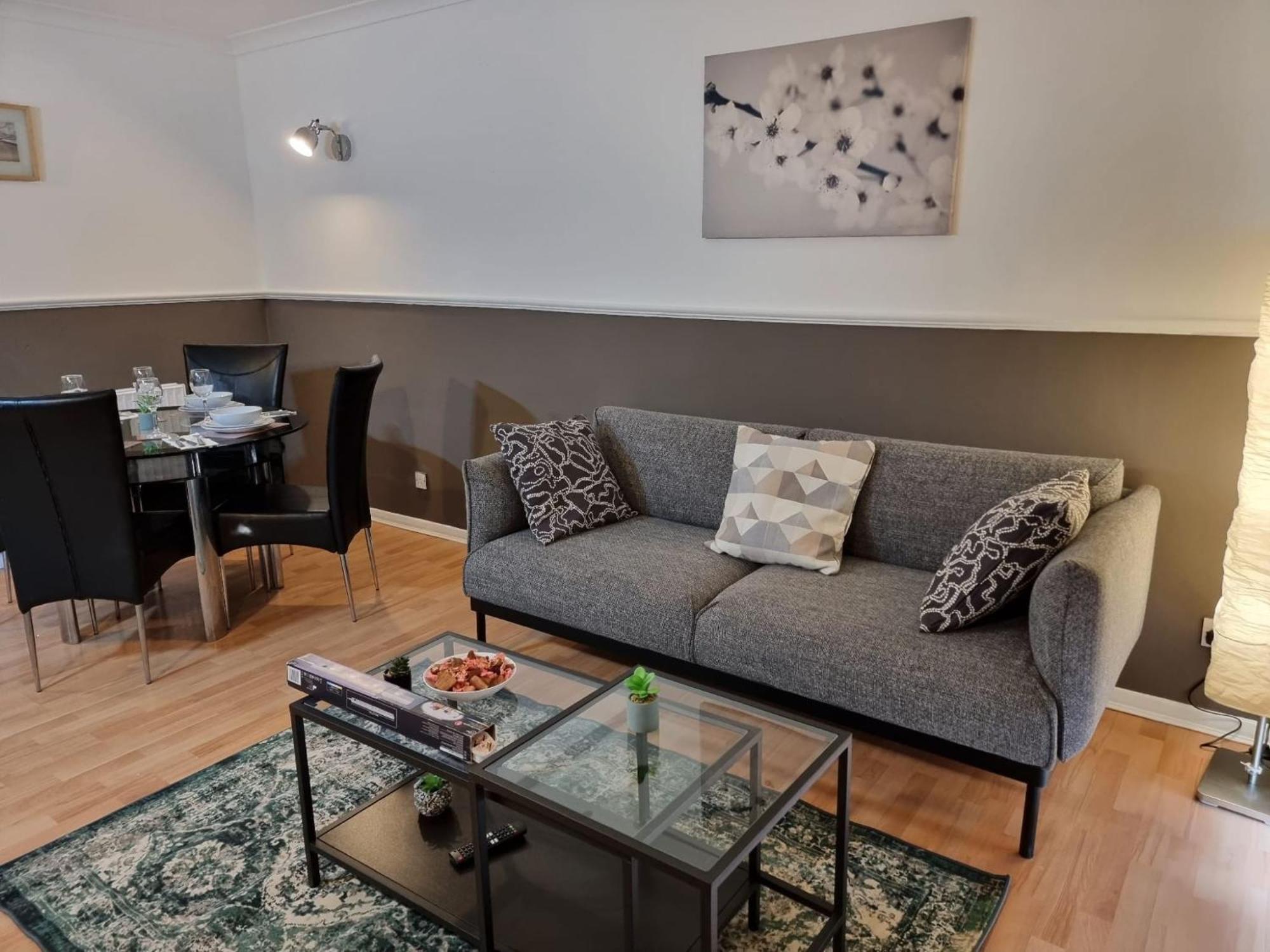 Heathrow Airport House Сasa de vacaciones *