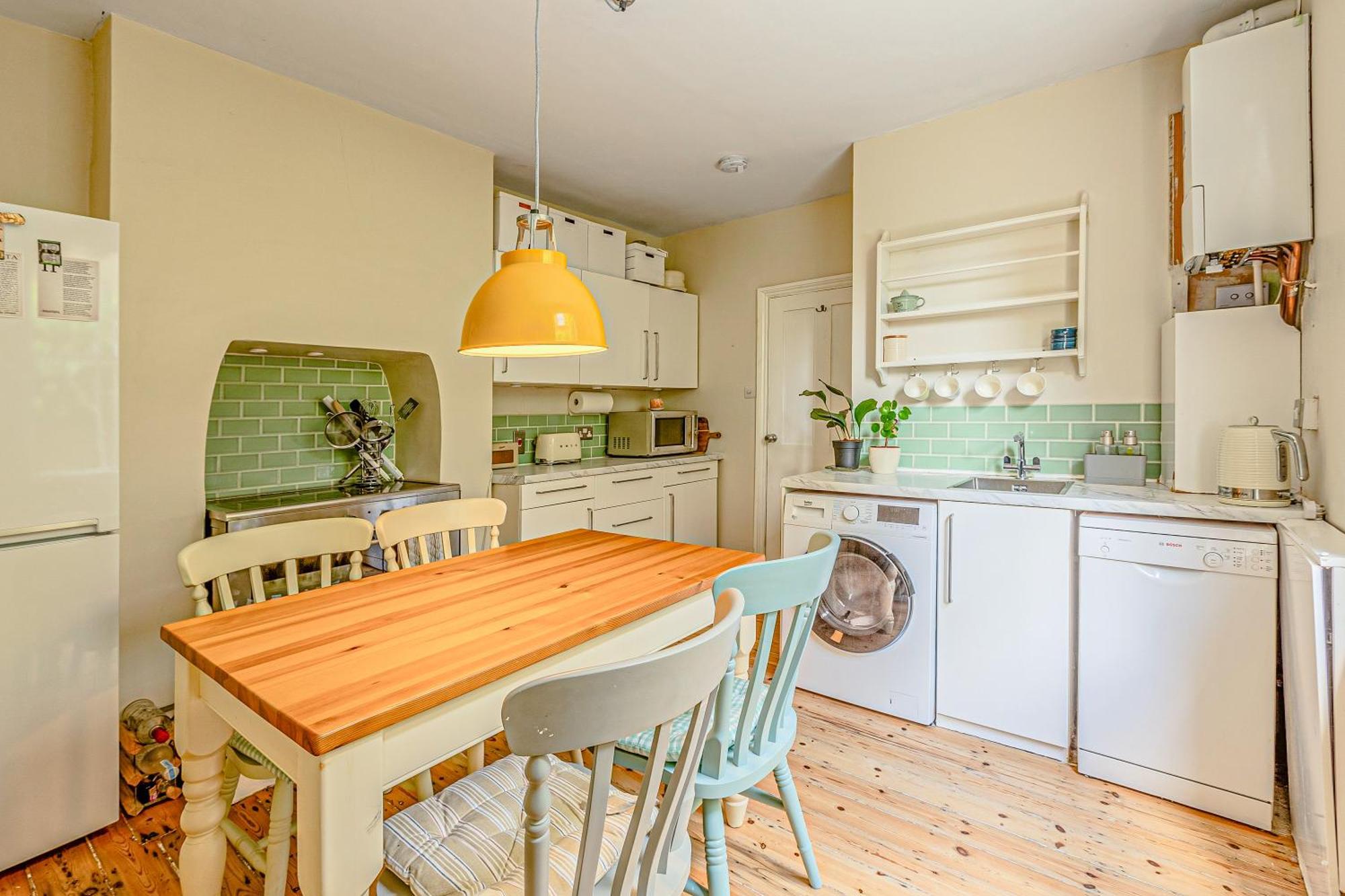 Secluded 1br With Garden Near Vibrant Dalston * Londres