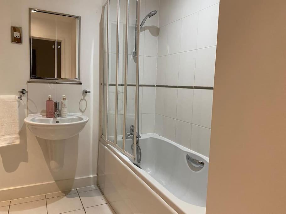 Luxury 3 Bed Apartamento *