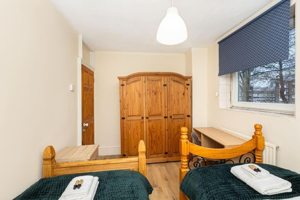Apartment Ground Charming 3 Bedroom Flat With Private Garden *