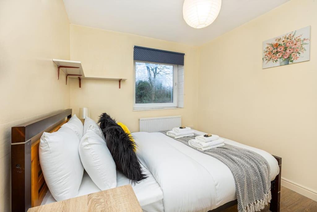Apartment Ground Charming 3 Bedroom Flat With Private Garden