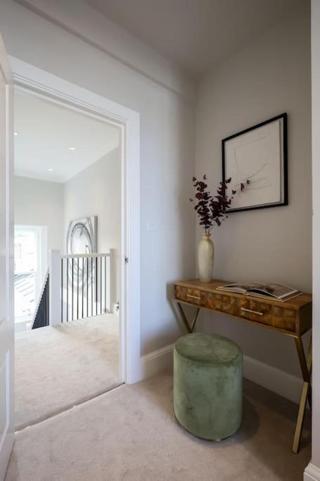 Chic 3 Bed In Notting Hill