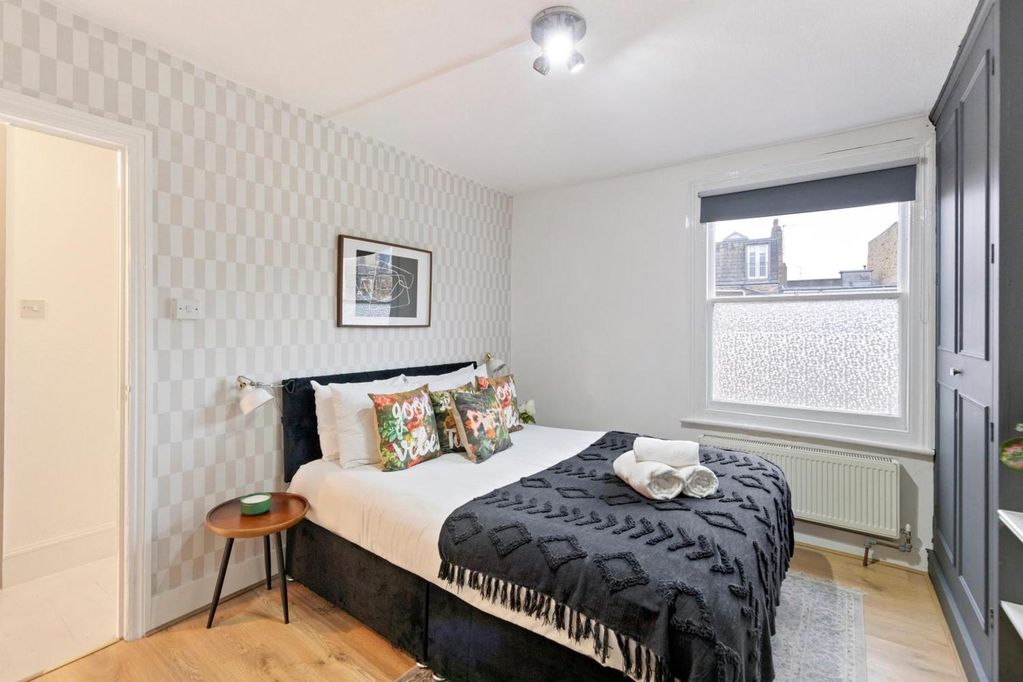 Apartamento Bright & Airy Rooftop In *
