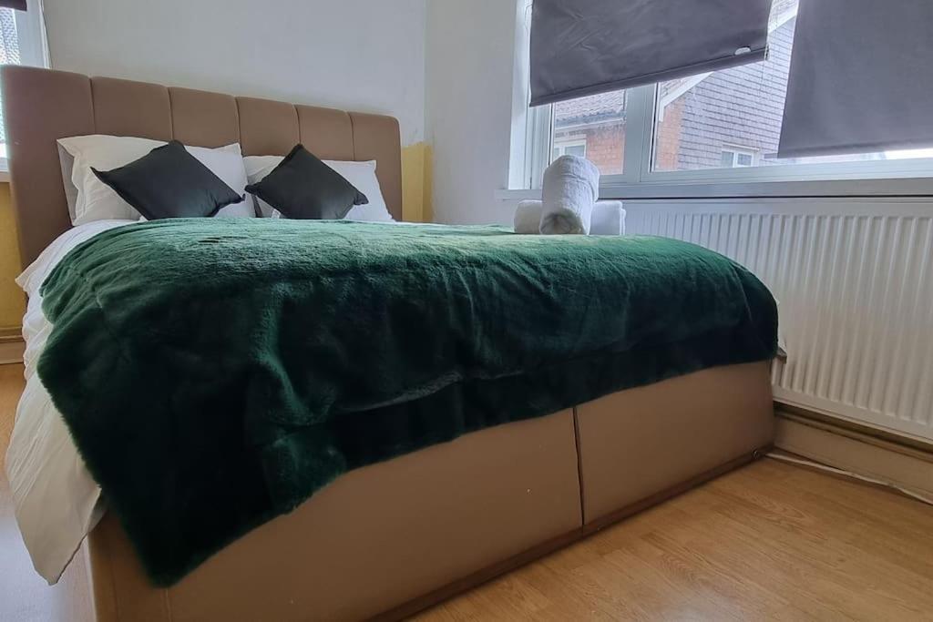 Entire Flat In Alexandra Palace Apartamento