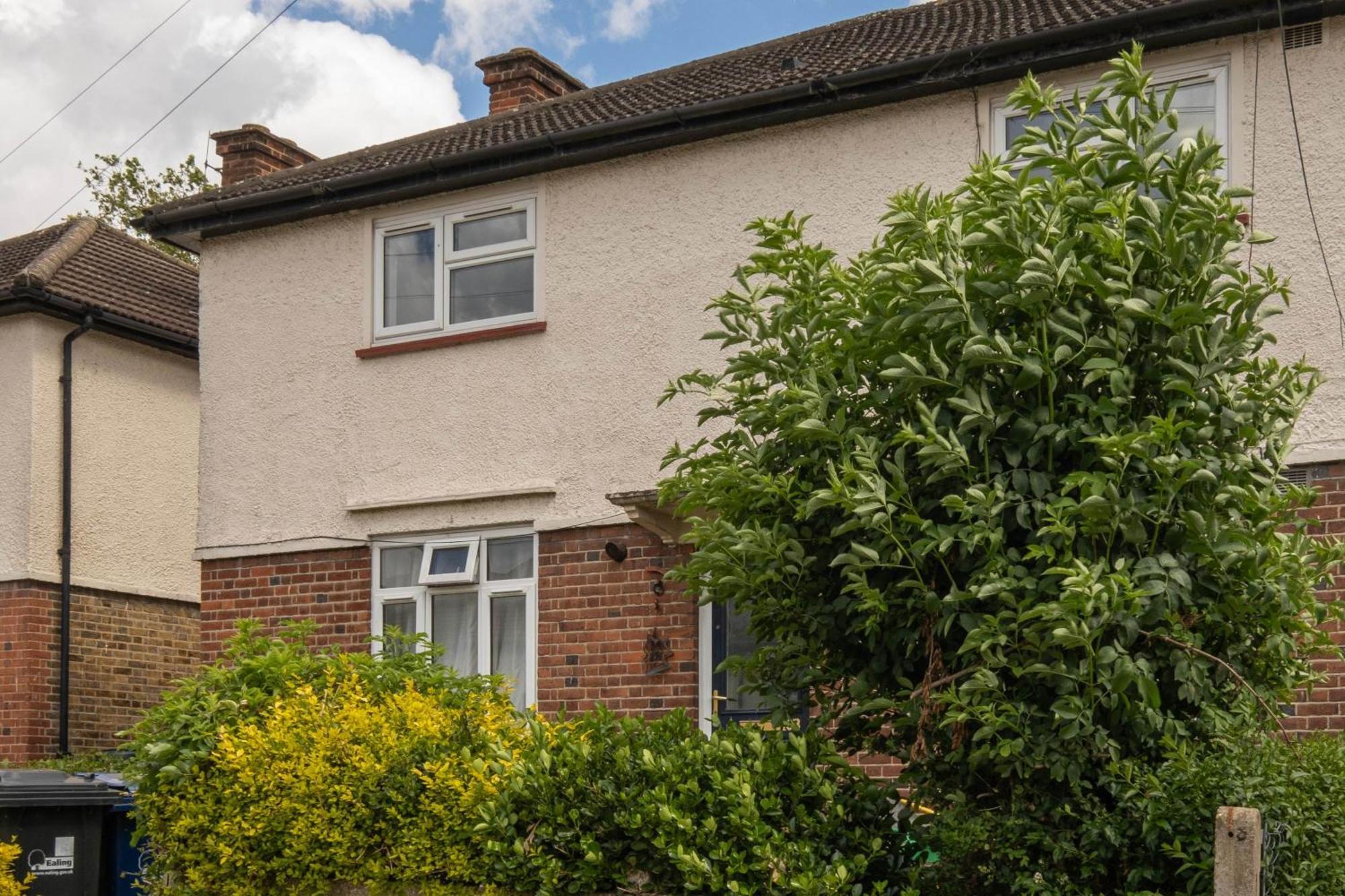 Appartement Hanwell 2 Bedroom Maisonette By 360stays *