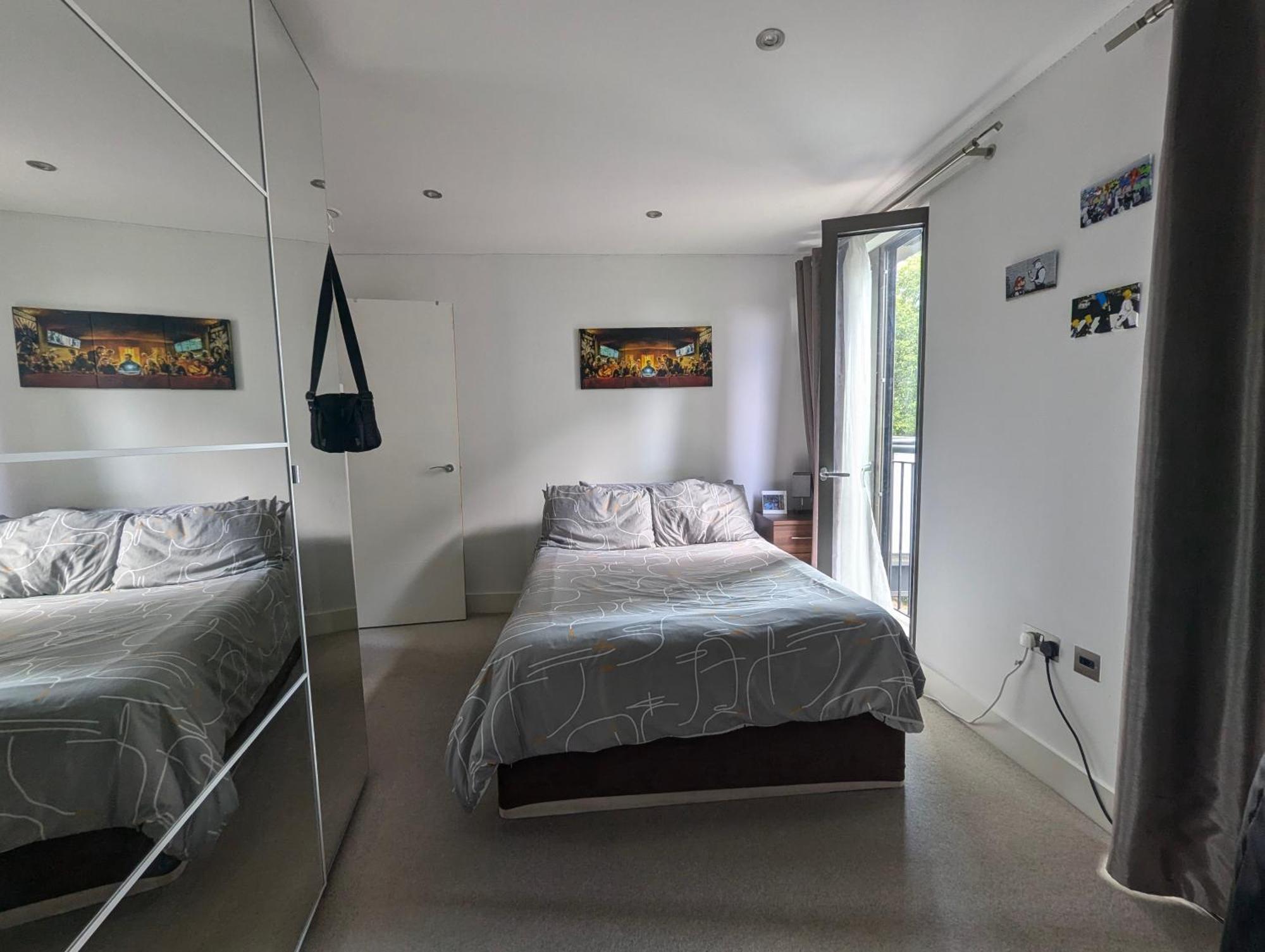 Camden Regent Canal Double Private Bathroom *