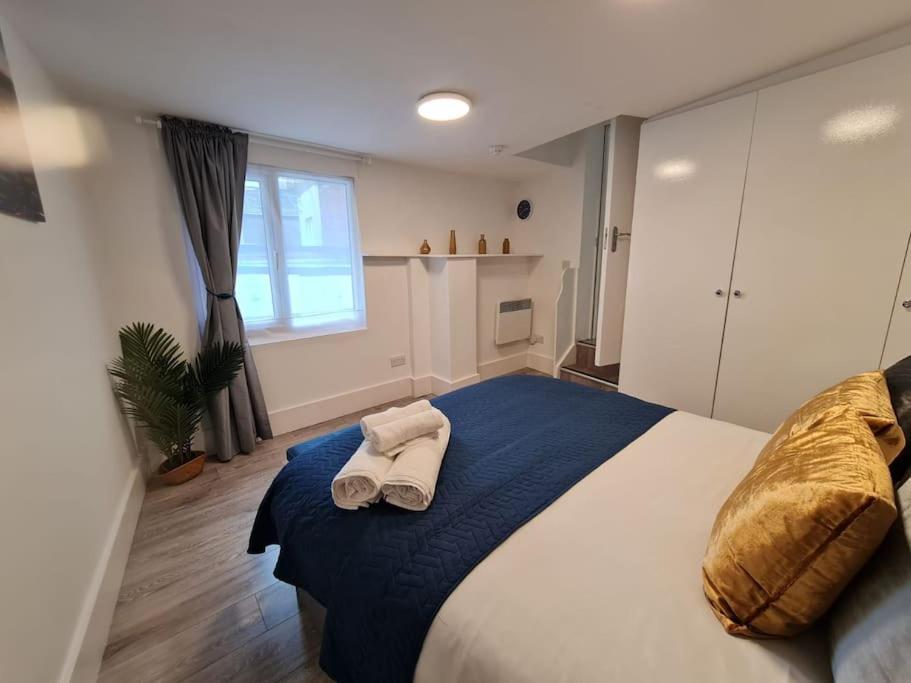 Stylish And Spacious 1 Bedroom Kensal Tube 1a Apartamento