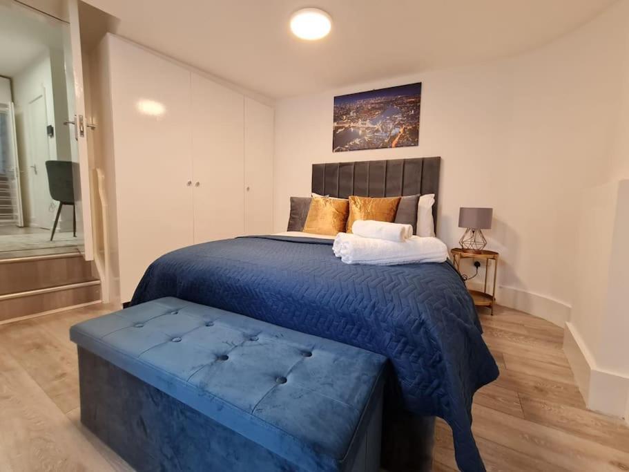 Stylish And Spacious 1 Bedroom Kensal Tube 1a Apartamento Londres