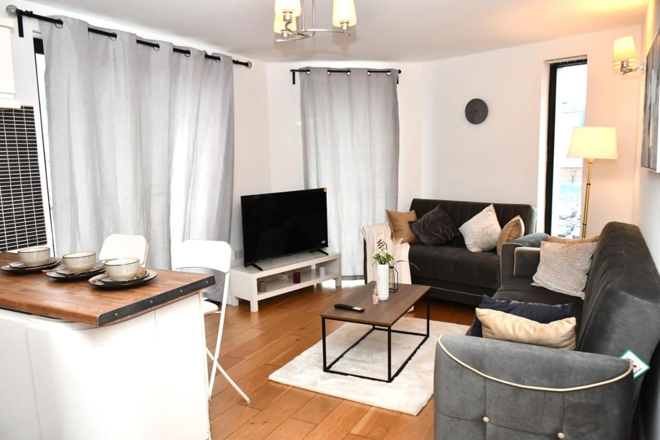 Appartement Spacious 2bedroom In Airport *
