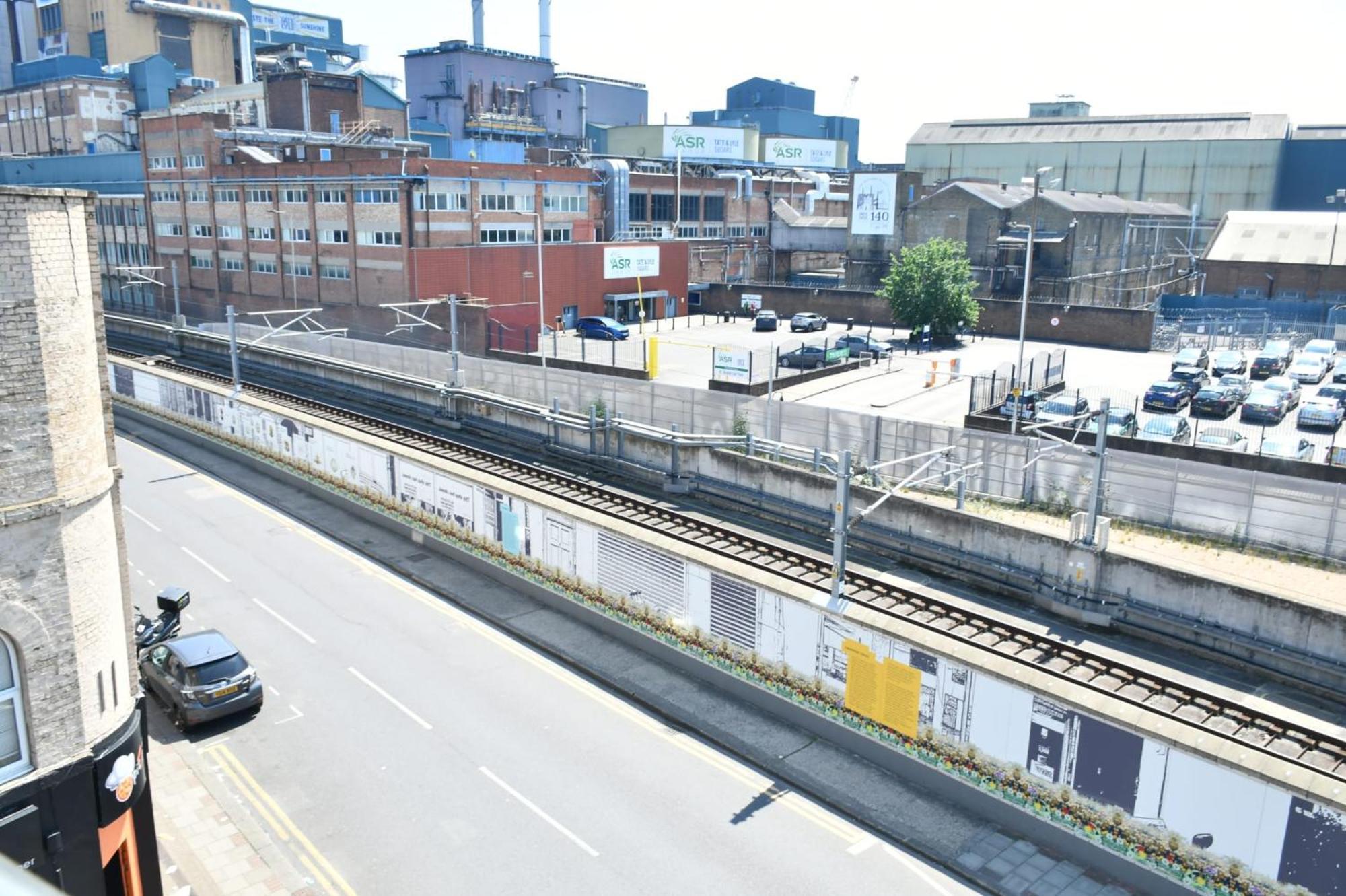 Spacious 2bedroom In Airport *