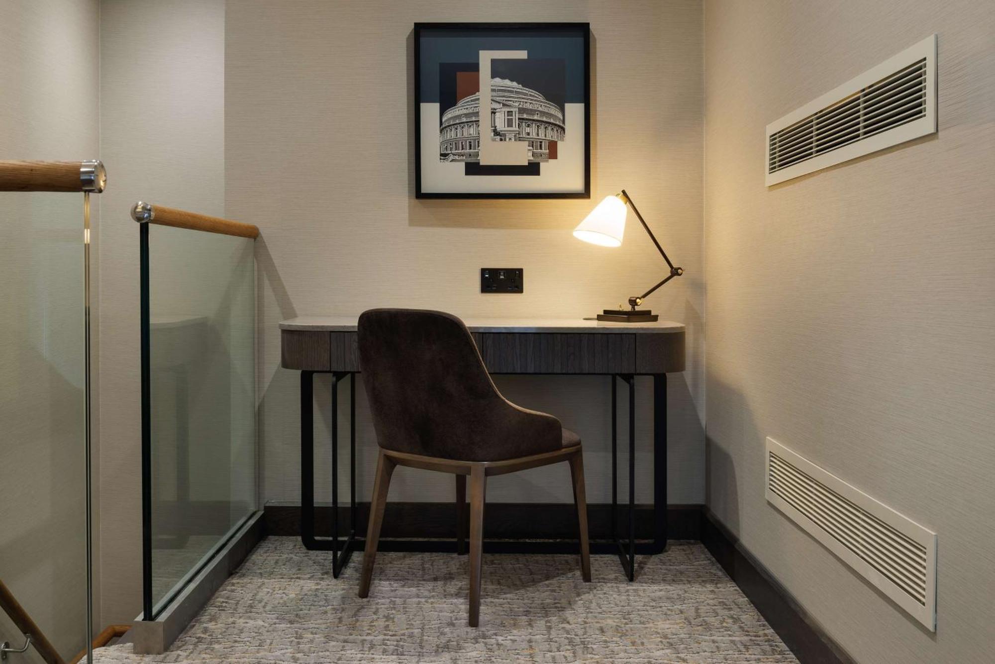Doubletree By Hilton Victoria 4* Londen