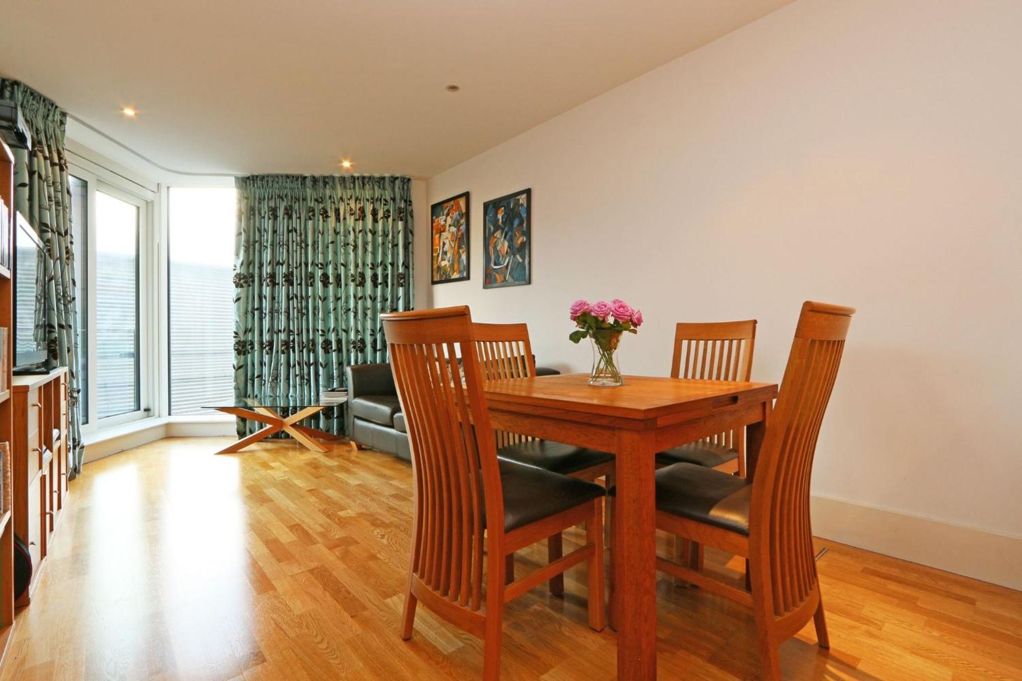 Riverside 1 Bed Appartement Londres